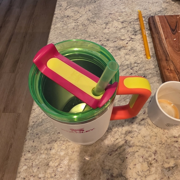 Stanley White and Orange Tumbler - Picture 2 of 4